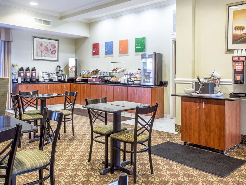Comfort Inn & Suites Orangeburg Esterno foto
