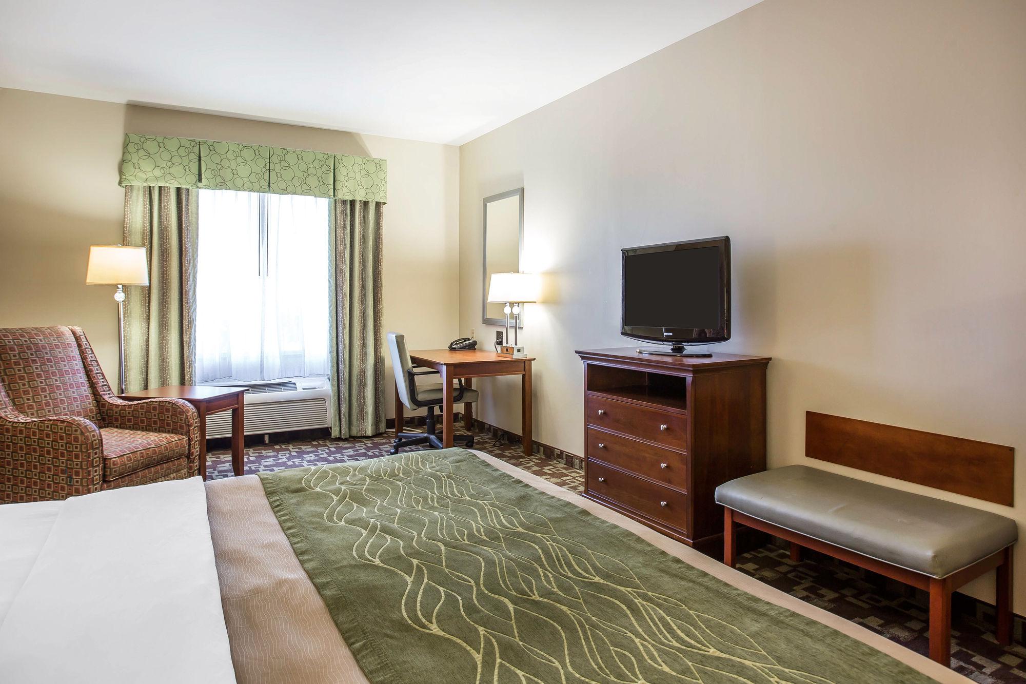 Comfort Inn & Suites Orangeburg Esterno foto